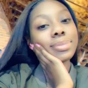 Meet your Posher, Taneisha